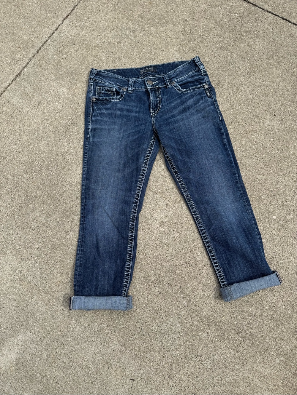 Silver Jeans Women’s Dark Blue ‘Suki’ Cropped Jeans